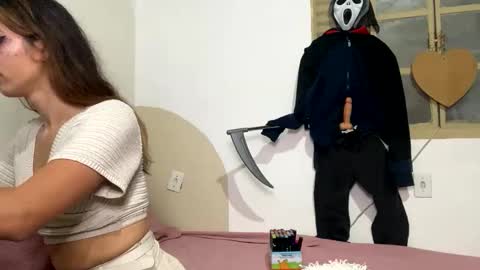 Snapshot of alice_santana2002 chatting on 10-31-25, 09:27 alice_santana2002 online show from 10-31-25, 09:27