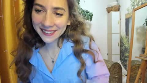 Snapshot of alice_sincere chatting on 07-27-26, 09:11 Alice Love you all online show from 07-27-26, 09:11