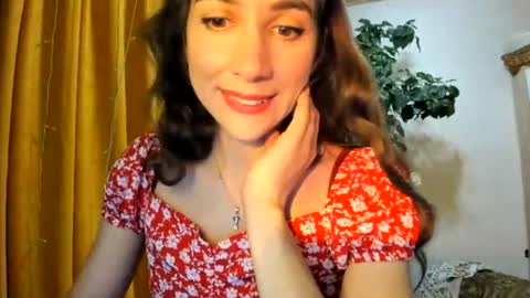 Snapshot of alice_sincere chatting on 08-03-26, 09:07 Alice Love you all online show from 08-03-26, 09:07