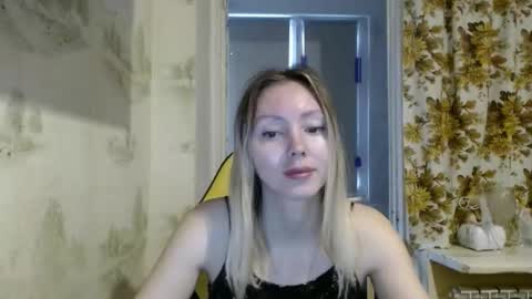 Alice smiles online show from 04-07-26, 05:19