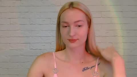 Alice online show from 06-12-26, 05:34