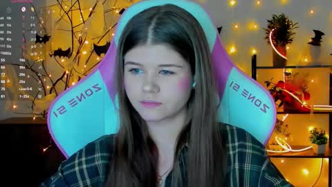 Alice online show from 10-28-25, 11:07