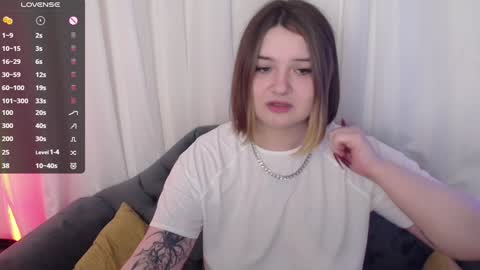 Snapshot of alice_walters chatting on 01-25-25, 03:41 Alice online show from 01-25-25, 03:41