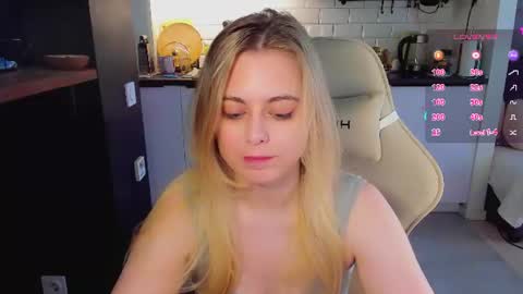 Alice online show from 06-23-26, 03:37