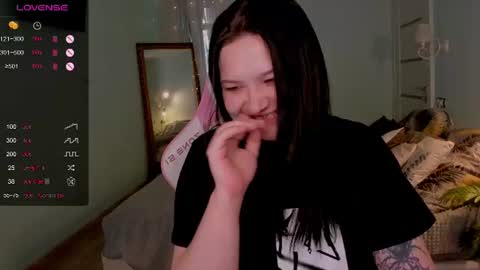 alice_weidel online show from 07-25-26, 02:42