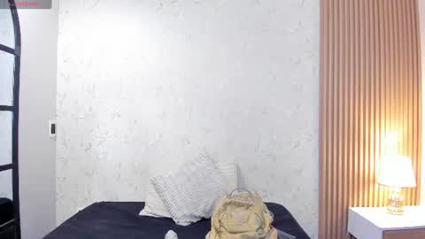 Alice and Asia online show from 07-11-26, 07:16