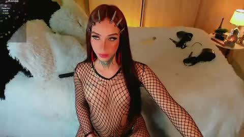 Alice online show from 06-14-26, 02:24