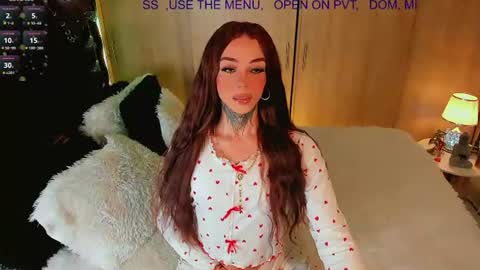 Alice online show from 06-17-26, 07:33