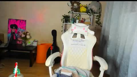 AliceCasey online show from 11-27-25, 03:25