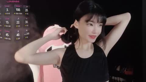 Snapshot of alicechina chatting on 11-05-25, 09:31 Alice online show from 11-05-25, 09:31