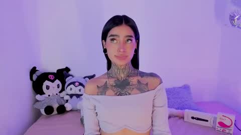 Alice  online show from 03-06-25, 10:26