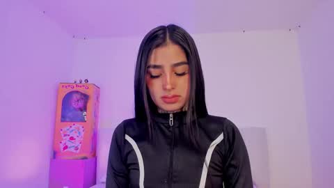 Alice  online show from 09-18-25, 11:56