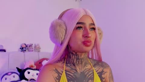 Alice  online show from 09-25-25, 07:17