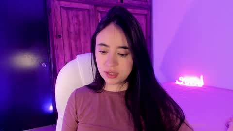 Aliceee  ..   97YP9VWGZHrefnav wishlist lists 1 online show from 01-20-25, 05:06