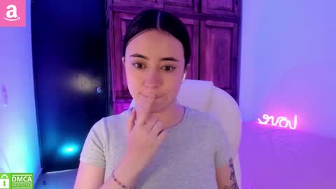 Aliceee  ..   97YP9VWGZHrefnav wishlist lists 1 online show from 10-01-25, 06:03