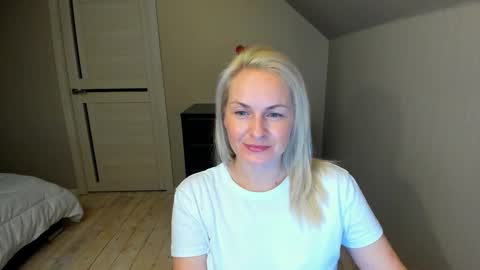 Alicee online show from 10-09-25, 07:23