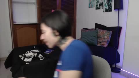 alicee_logan_ online show from 10-08-25, 01:58