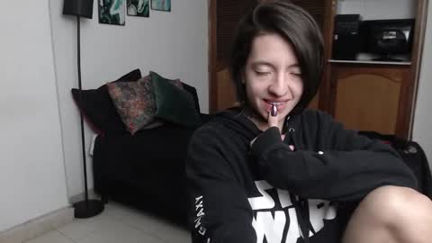 alicee_logan_ online show from 01-10-26, 02:13