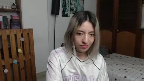 alicee_logan_ online show from 07-27-26, 01:56