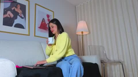 Aleja  online show from 03-18-26, 11:35