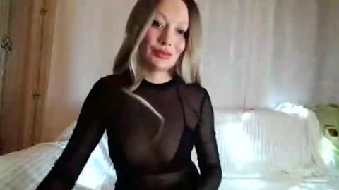 AliceeHottie online show from 12-06-24, 03:55