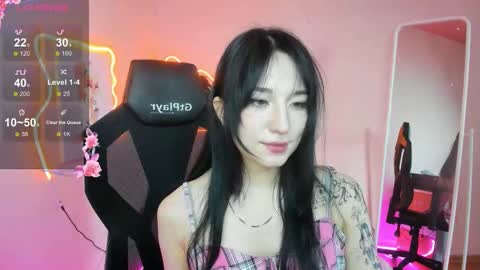 Snapshot of aliceeinwonderlanddd chatting on 02-21-26, 02:34 Alice online show from 02-21-26, 02:34