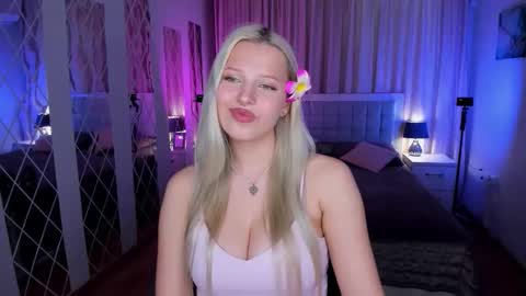 Snapshot of alicefreman chatting on 02-27-26, 10:48 Alice online show from 02-27-26, 10:48