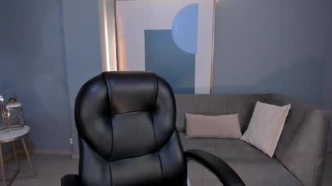 Alice online show from 12-21-25, 03:19