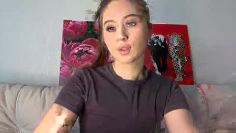 aliceinlustland online show from 05-14-26, 12:34
