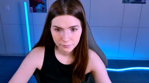 Alice online show from 10-19-25, 05:08