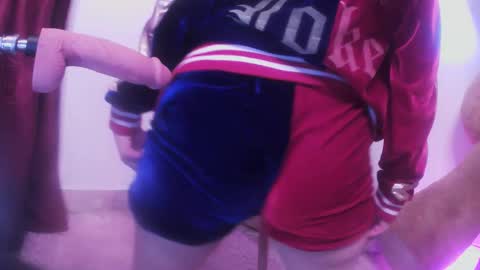 Alicekingdom online show from 11-02-25, 01:52