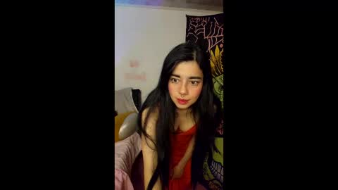 Alicekingdom online show from 12-20-25, 01:45