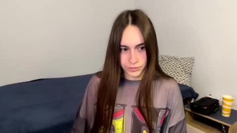 alicekollt online show from 04-17-26, 08:34