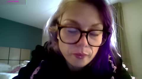 Alice Liddell online show from 04-13-26, 12:32