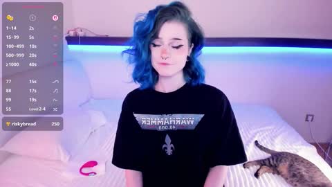 Alice online show from 09-29-25, 05:56