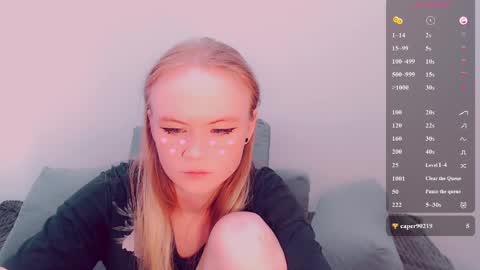 Snapshot of alicenya chatting on 05-08-26, 06:19 Alice online show from 05-08-26, 06:19