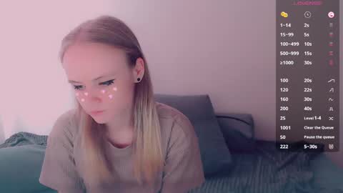 Snapshot of alicenya chatting on 06-04-26, 05:57 Alice online show from 06-04-26, 05:57