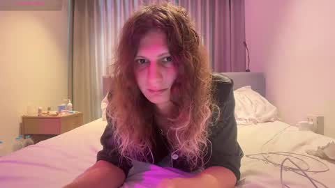 AlicePinkhead online show from 04-28-26, 07:24