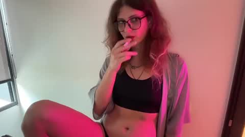 Snapshot of alicepinkhead chatting on 06-29-26, 10:15 AlicePinkhead online show from 06-29-26, 10:15