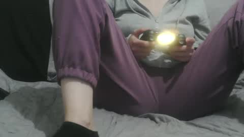 Snapshot of alicerabbithole03 chatting on 12-18-24, 08:57 Alice online show from 12-18-24, 08:57