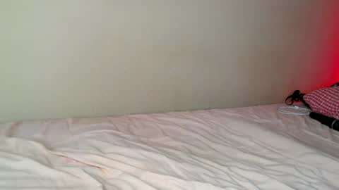 Snapshot of alicerabdit chatting on 06-26-26, 04:55 Alice online show from 06-26-26, 04:55