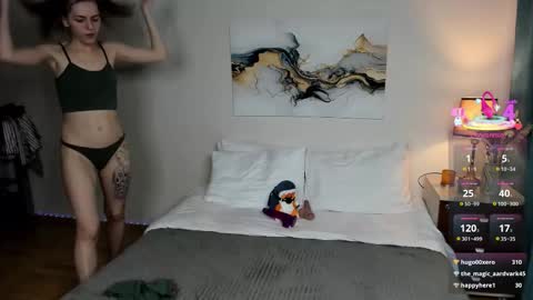 Snapshot of alicerivas chatting on 11-04-25, 04:33 AliceRivas online show from 11-04-25, 04:33