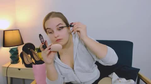 alicesensitive online show from 11-28-25, 01:14