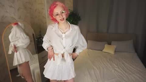 Milly online show from 07-24-26, 06:33