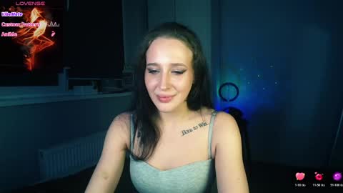 Snapshot of aliceturnon chatting on 05-23-26, 11:42 Alice online show from 05-23-26, 11:42