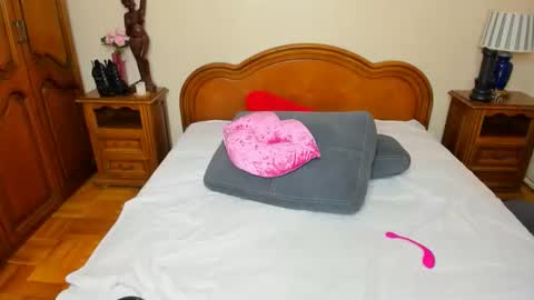 Alice online show from 11-12-25, 06:58