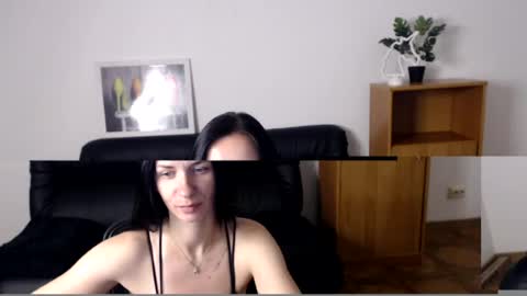Alice online show from 07-22-26, 05:43