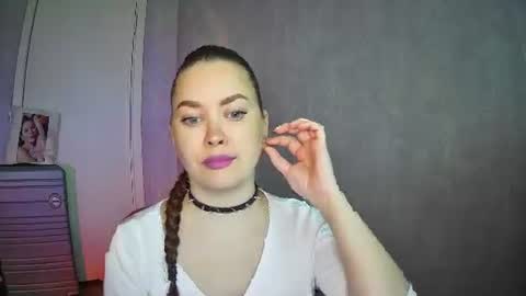 Snapshot of alicexfresh chatting on 06-03-26, 06:27 AlicexFresh online show from 06-03-26, 06:27
