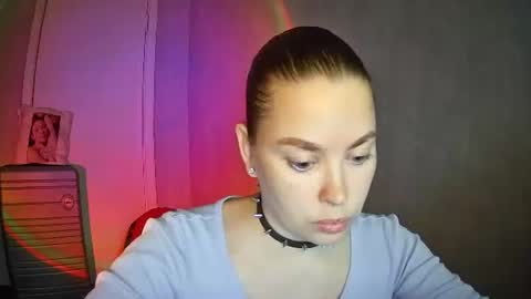 Snapshot of alicexfresh chatting on 06-04-26, 07:03 AlicexFresh online show from 06-04-26, 07:03