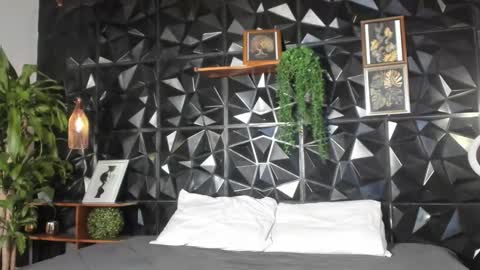 Alicia online show from 03-03-26, 12:11